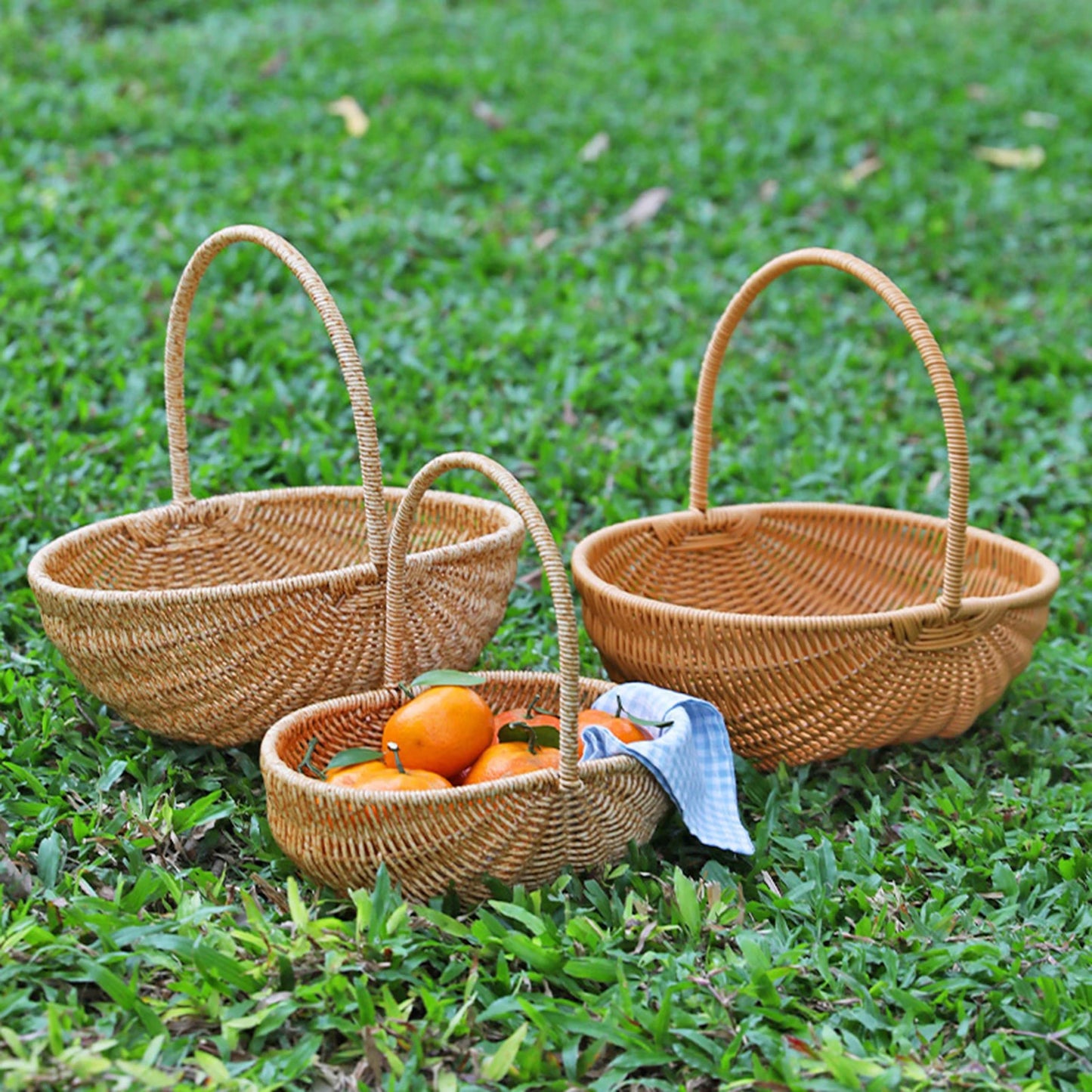 Storage Basket Sundries Organizer Portable Outdoor Picnic Basket Storage Bin Breathable Rustic Flower Basket for Wedding Cabinet