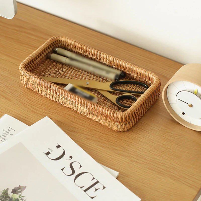 Handwoven Rattan Storage Basket Square Wicker Tray Picnic Basket Bread Food Plate Fruit Cake Sundries Box Home Desk Decoration